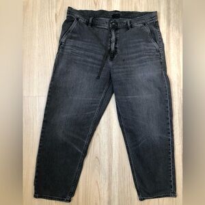 Uniqlo Unisex Relaxed Ankle Jeans—XL